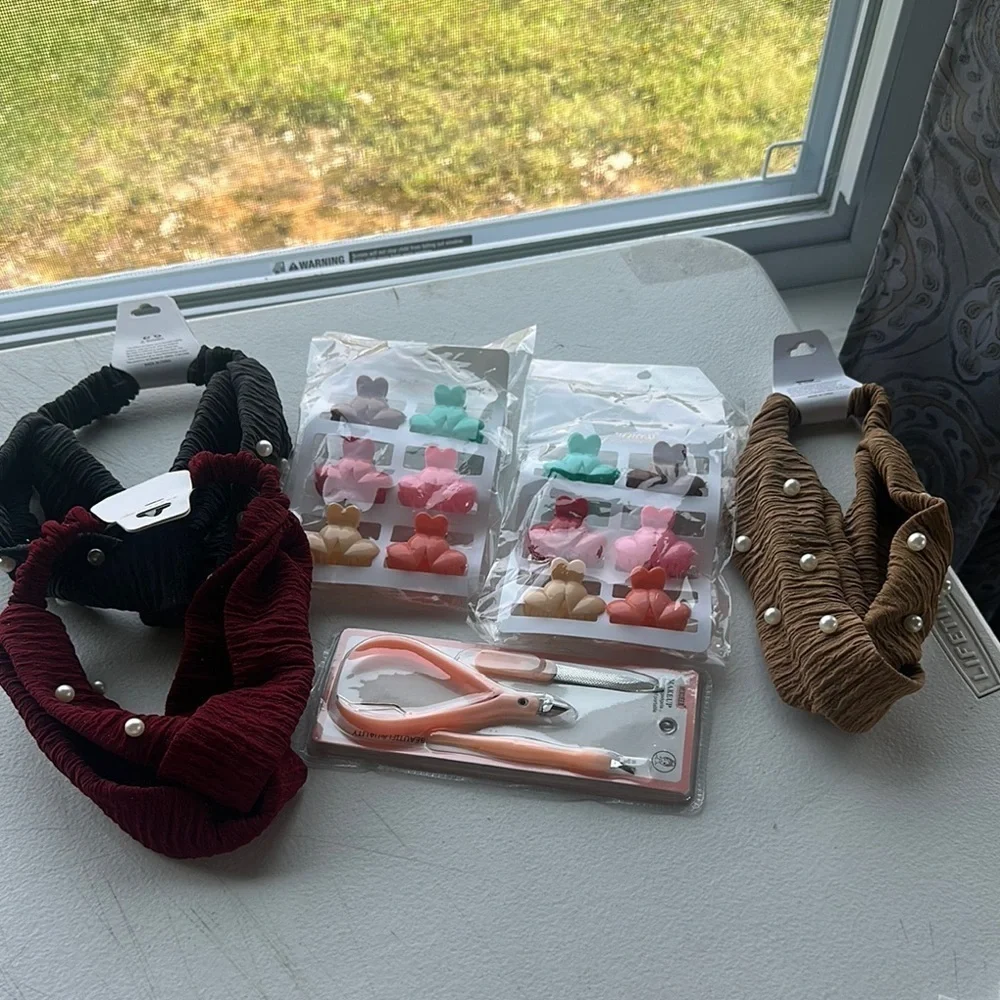 NEW Set Pearl-Embellished Headbands and Colorful Hair Clips Set